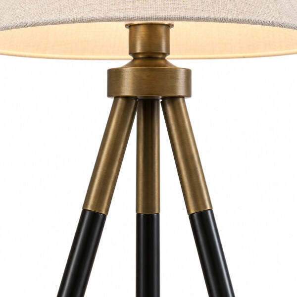 Cosby Siyah-Eskitme Kaplamalı Tripod Metal 3 Ayaklı Lambader