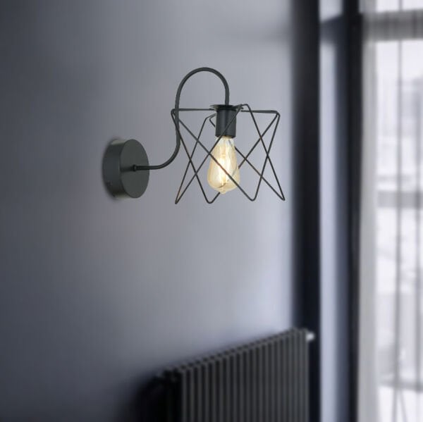 Mondi Siyah Tekli Aplik Duvar Lambası