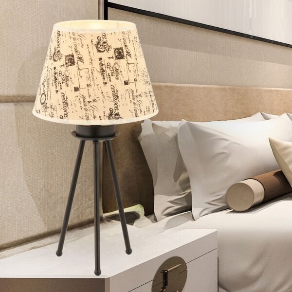 Epona Desenli Şapkalı Siyah Modern Dekoratif Salon Abajur